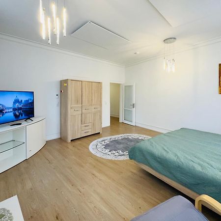 Апартаменты Quiet & Park View - Ulm Mitte Экстерьер фото